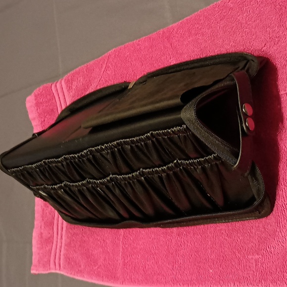 Makeup Brush Organizer Case - Picture 3 of 6